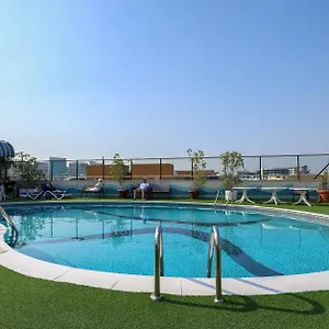 Hotel Aavri, Dubai