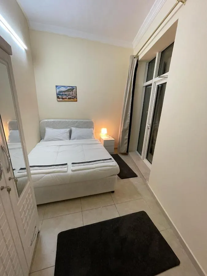 Pharaohs Inn Deira Hostel Dubai